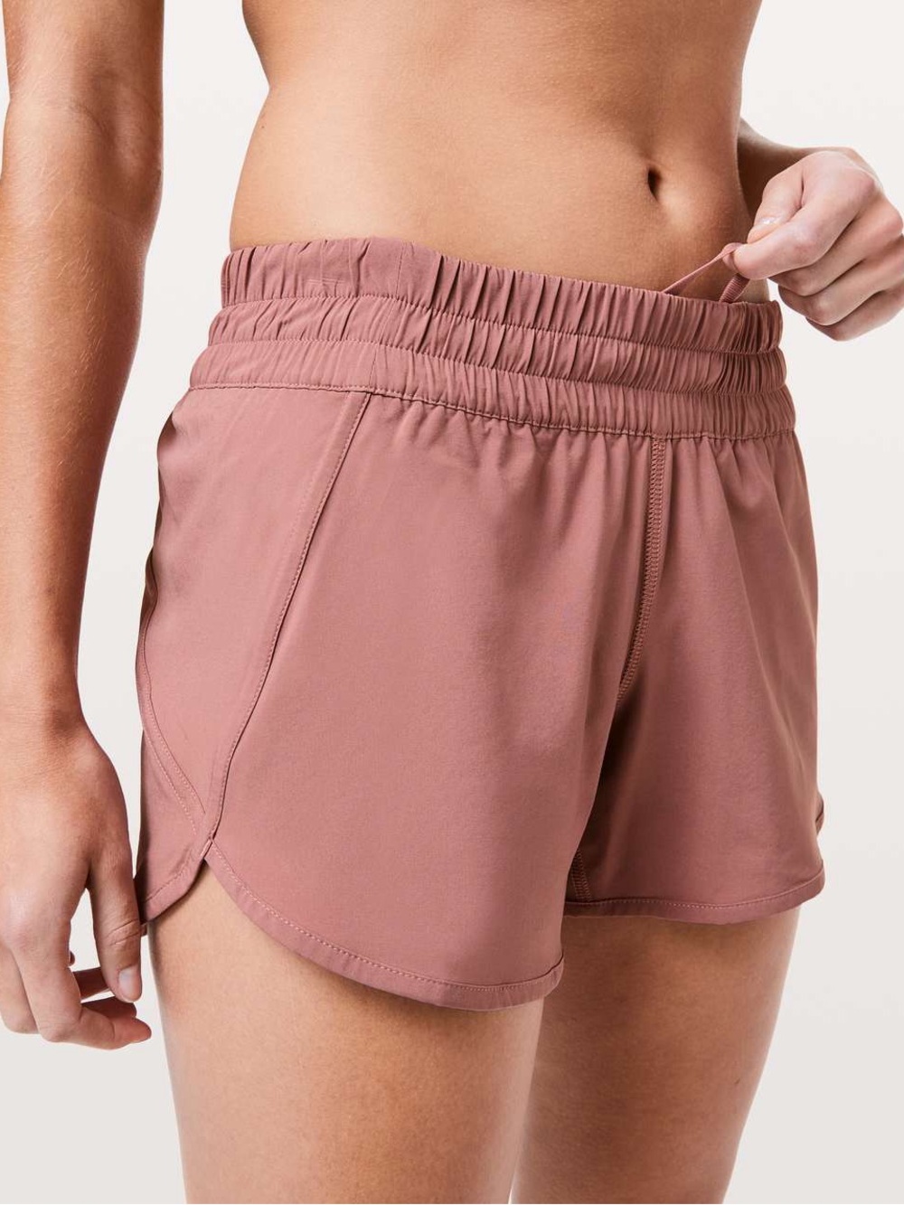 Lululemon Tracker Short V *4"
Spanish Rose Athletic Shorts